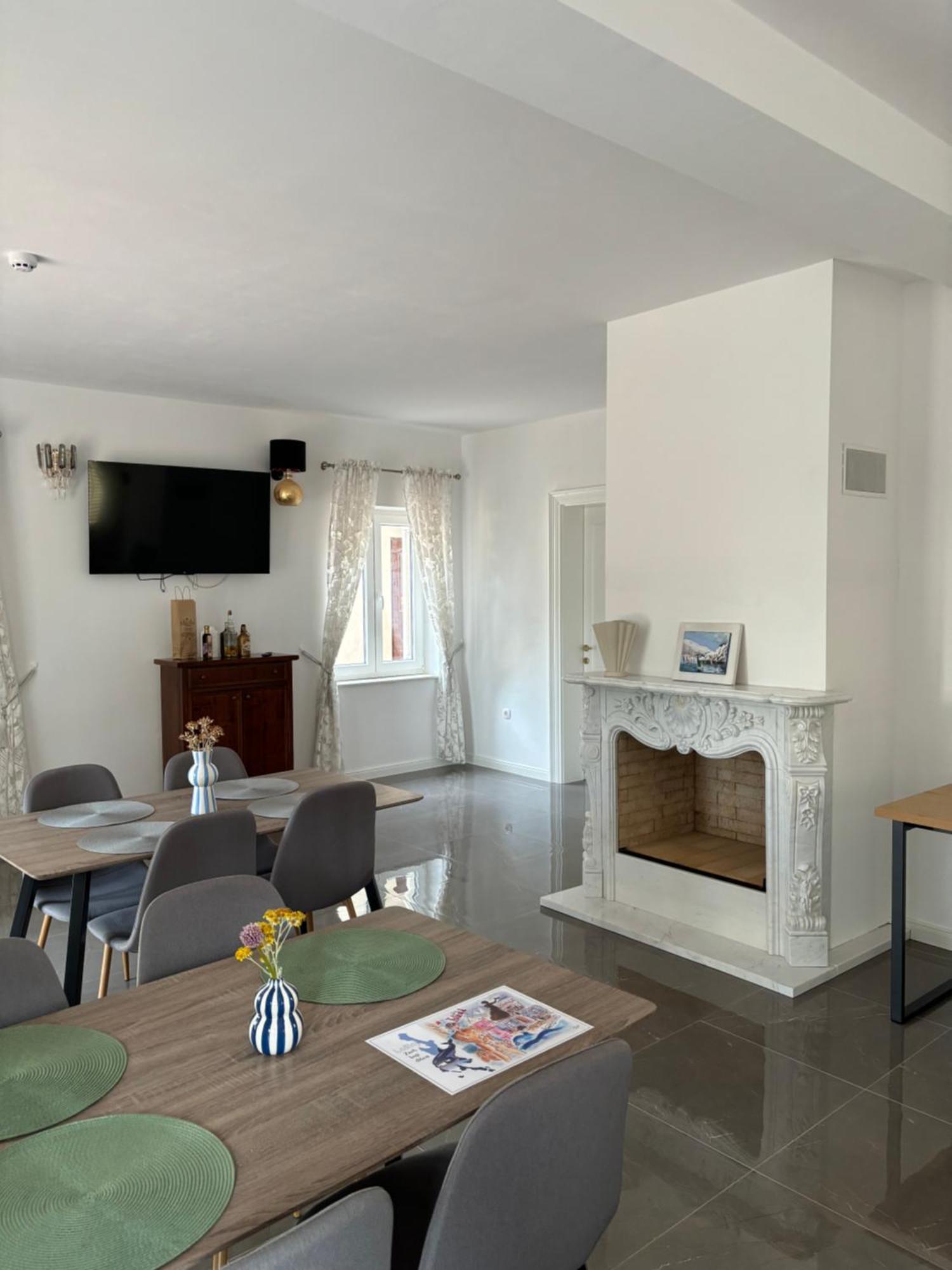 Captain' S Villa Boutique Hotel 베리로신즈 외부 사진